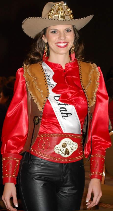 Jamie Udell, Miss Rodeo Utah 2011 in a red leather belt, cuffs & earrings